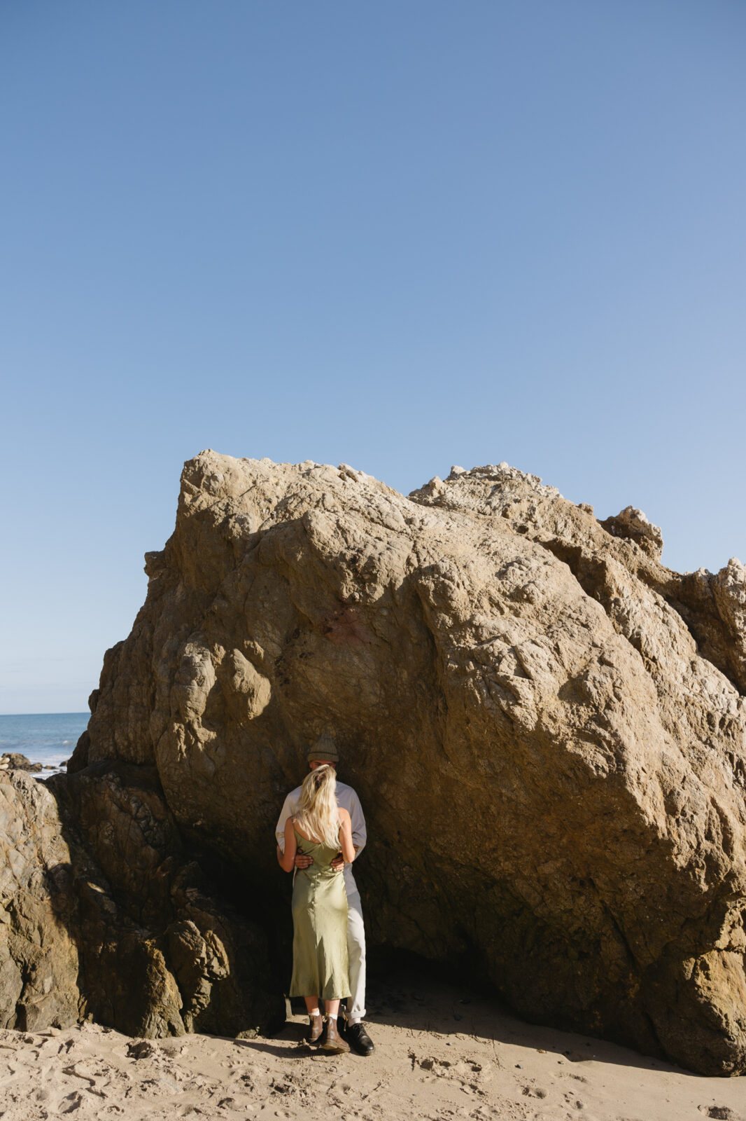 El Matador State Beach Couple Photoshoot - rccphotography.co