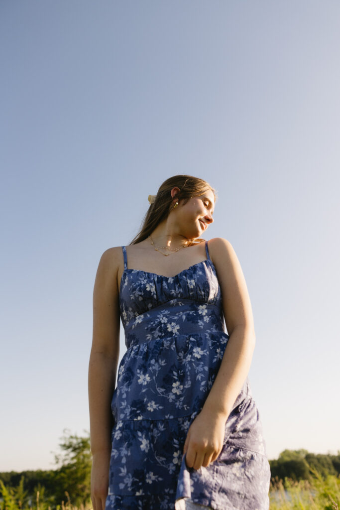 Lake Alvin Senior Photoshoot