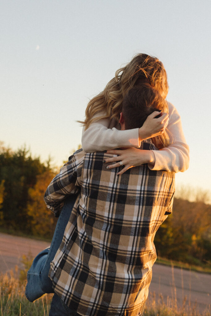 Lake Alvin Engagement Session, Sioux Falls Photographer